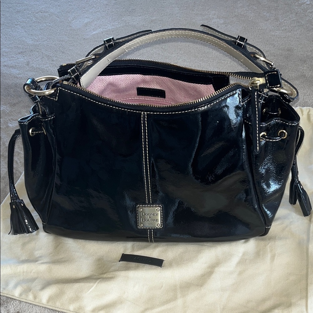 Sizable Vintage Perfect  Dooney & Bourke Black Patent Leather